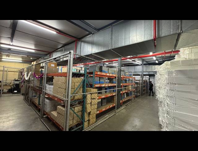 3,640M² WAREHOUSE TO LET IN HERMANSTAD